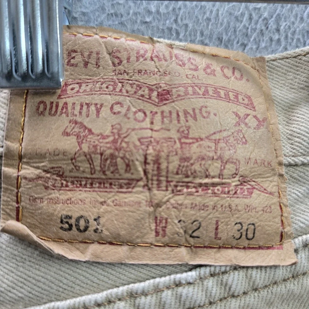 VINTAGE Levi's 501 Men Jeans 32X30 Brown Original Fit Straight Made In USA READ